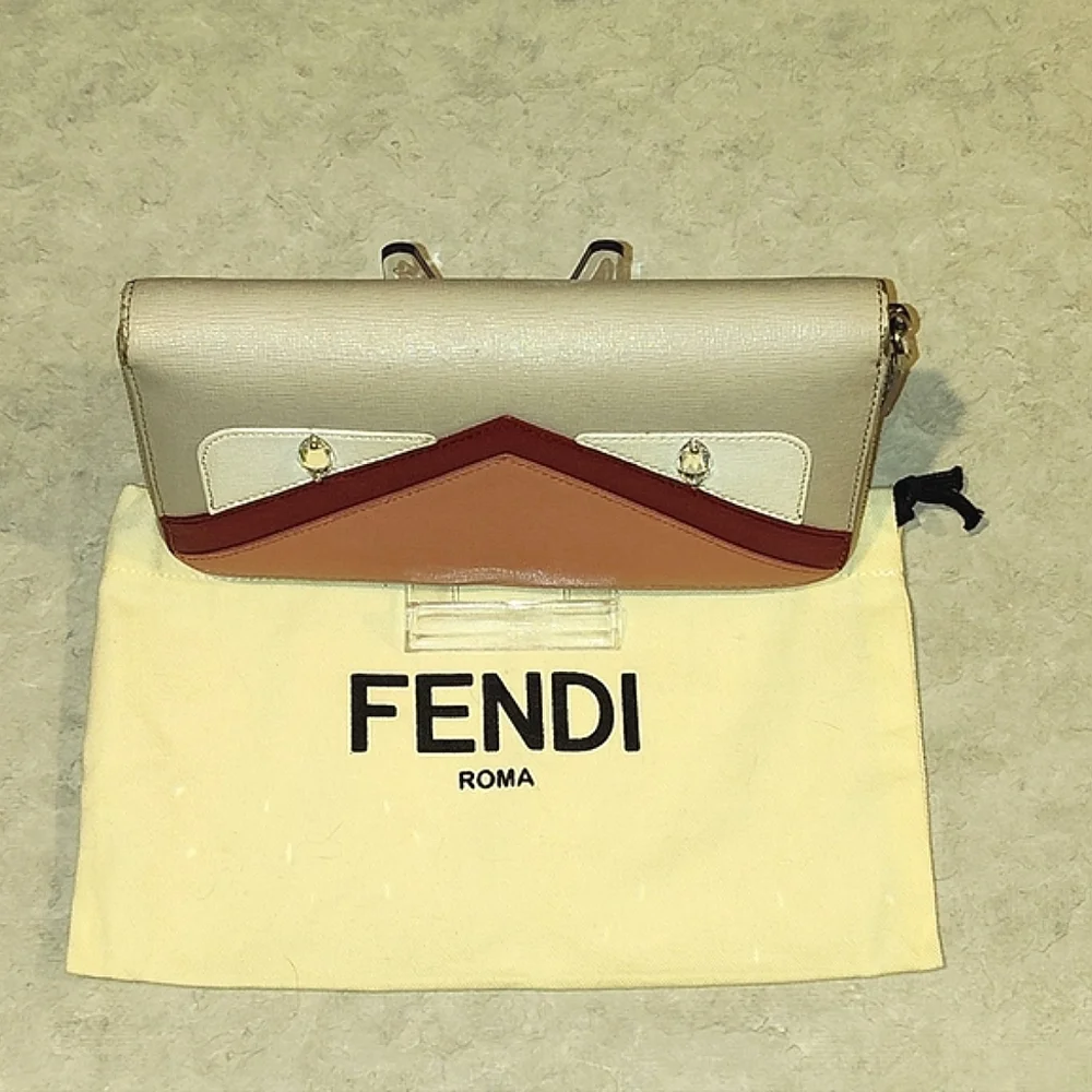 FENDI VITELLO ELITE CRYSTAL EYE  COLORBLOCK MONSTER ZIPPY LONG Wallet & DUSTBAG